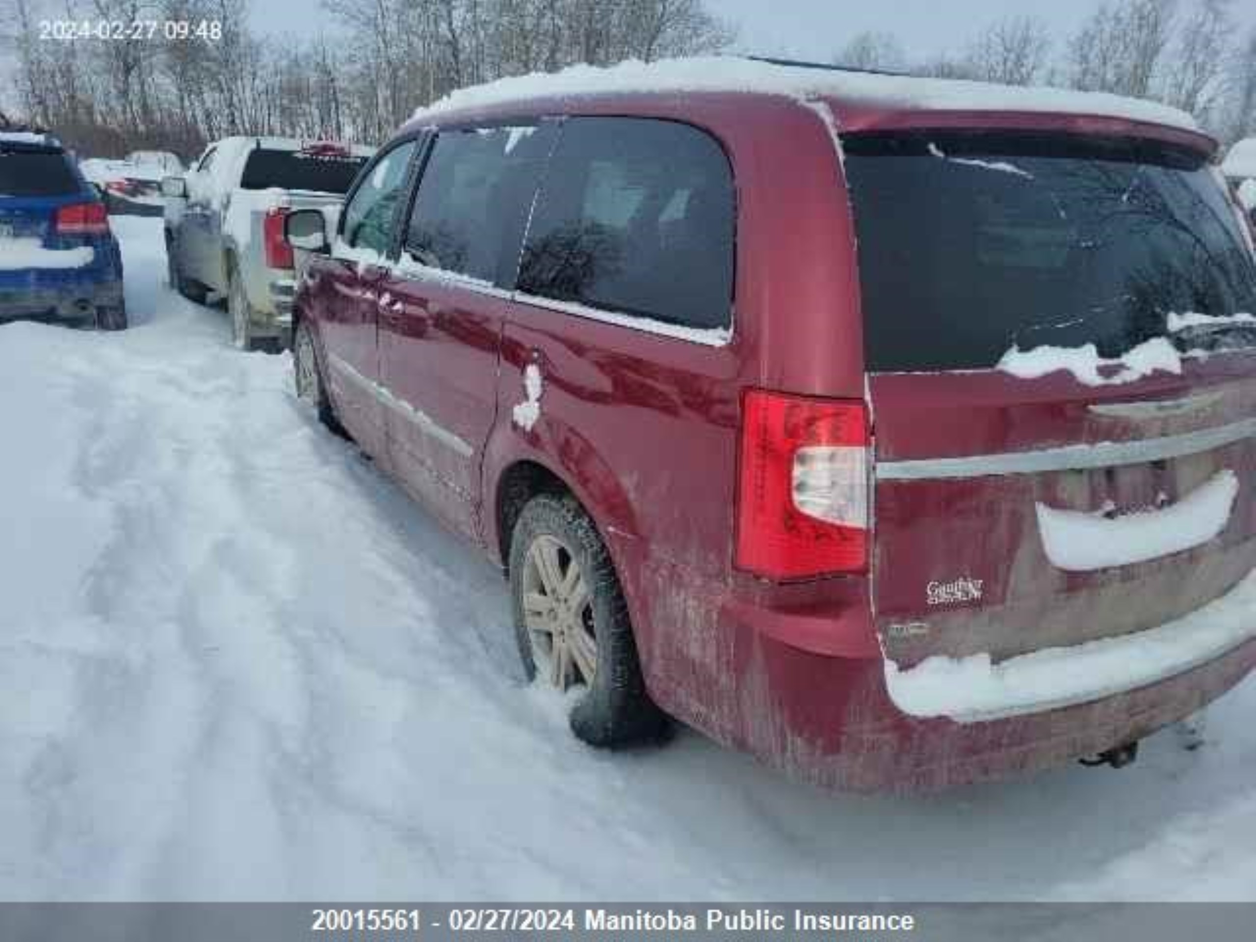 Photo 2 VIN: 2C4RC1BG2CR336810 - CHRYSLER TOWN & COUNTRY 