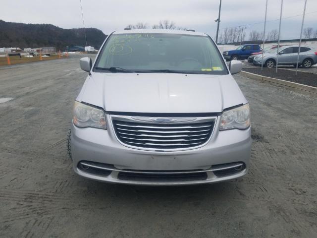 Photo 4 VIN: 2C4RC1BG2CR363165 - CHRYSLER TOWN & COU 