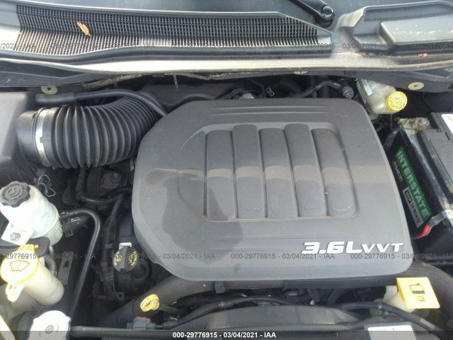 Photo 9 VIN: 2C4RC1BG2DR526799 - CHRYSLER TOWN & COUNTRY 