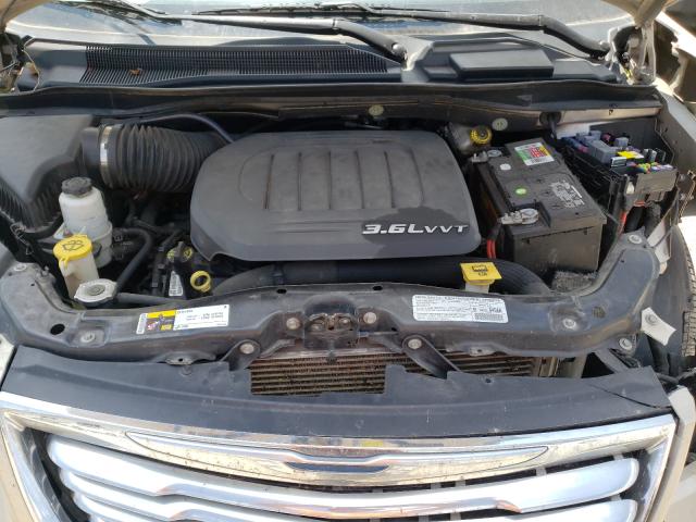 Photo 6 VIN: 2C4RC1BG2DR554974 - CHRYSLER TOWN &AMP COU 