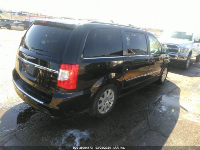 Photo 3 VIN: 2C4RC1BG2DR557812 - CHRYSLER TOWN & COUNTRY 