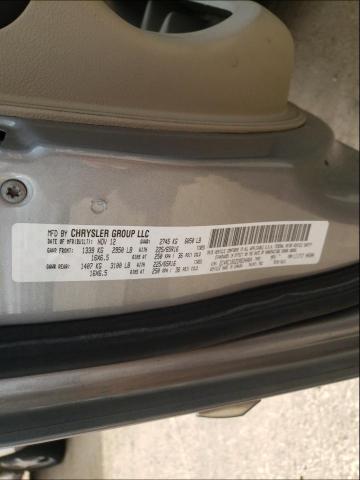 Photo 9 VIN: 2C4RC1BG2DR634064 - CHRYSLER TOWN &AMP COU 