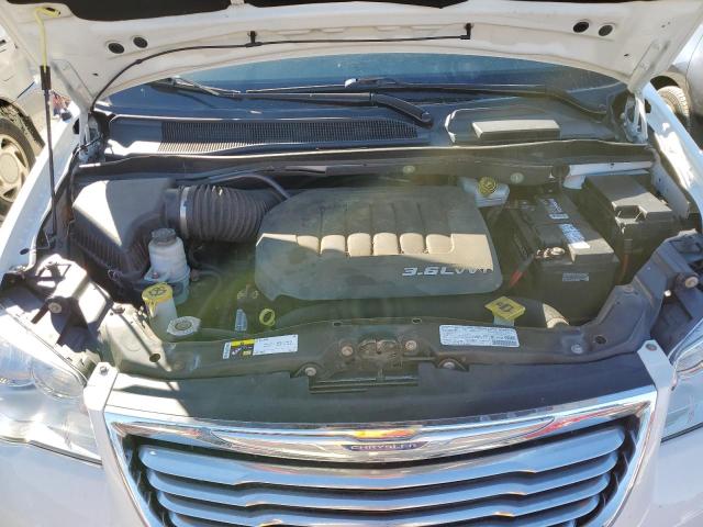 Photo 6 VIN: 2C4RC1BG2DR652130 - CHRYSLER TOWN & COU 