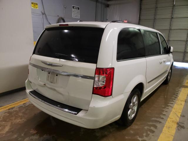 Photo 3 VIN: 2C4RC1BG2DR658820 - CHRYSLER TOWN & COU 