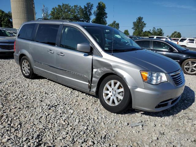 Photo 3 VIN: 2C4RC1BG2DR681353 - CHRYSLER TOWN & COU 