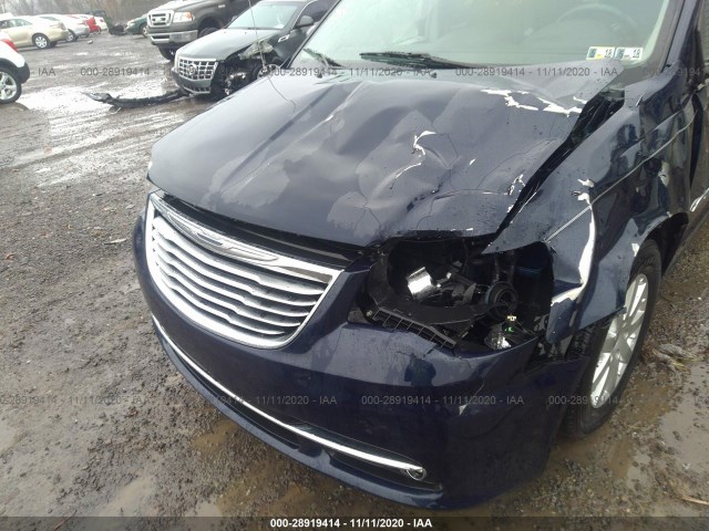 Photo 5 VIN: 2C4RC1BG2DR694118 - CHRYSLER TOWN & COUNTRY 