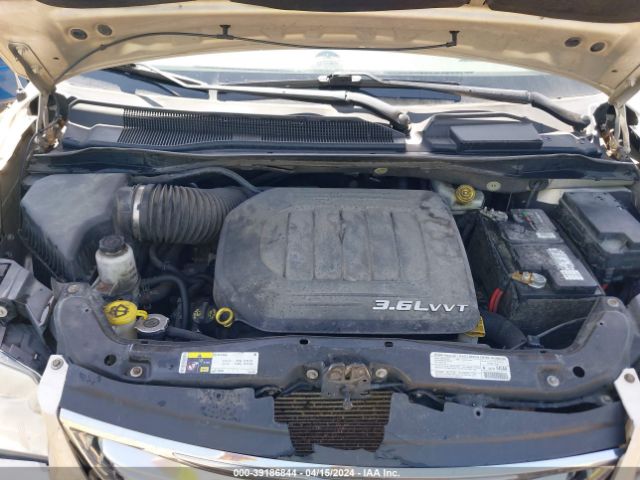 Photo 9 VIN: 2C4RC1BG2DR708518 - CHRYSLER TOWN & COUNTRY 