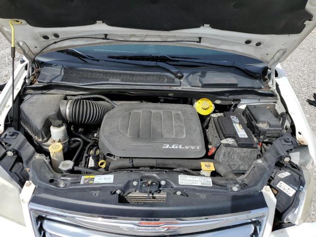 Photo 11 VIN: 2C4RC1BG2DR784854 - CHRYSLER TOWN AND C 