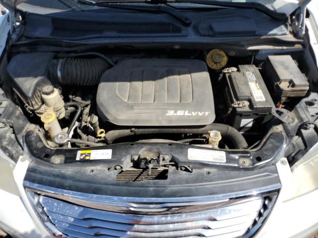 Photo 10 VIN: 2C4RC1BG2DR815875 - CHRYSLER MINIVAN 