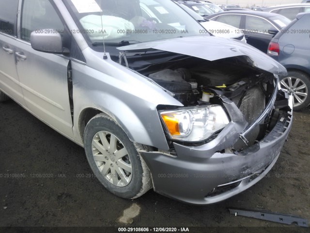 Photo 5 VIN: 2C4RC1BG2DR821451 - CHRYSLER TOWN & COUNTRY 