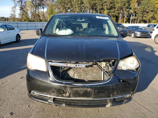 Photo 4 VIN: 2C4RC1BG2ER132172 - CHRYSLER TOWN & COU 