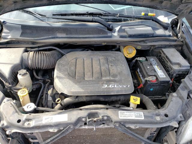 Photo 6 VIN: 2C4RC1BG2ER211650 - CHRYSLER TOWN &AMP COU 