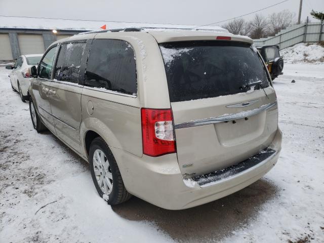 Photo 2 VIN: 2C4RC1BG2ER318701 - CHRYSLER TOWN & COU 