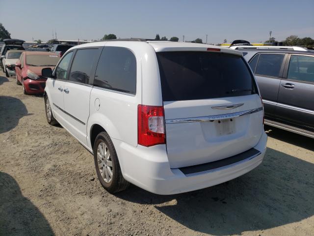 Photo 2 VIN: 2C4RC1BG2FR553942 - CHRYSLER TOWN &AMP COU 