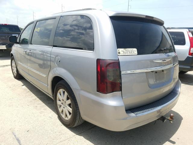 Photo 2 VIN: 2C4RC1BG2FR590330 - CHRYSLER TOWN & COU 