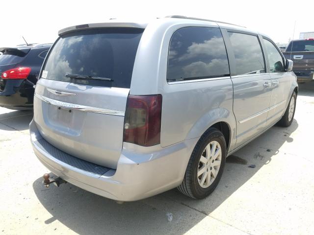 Photo 3 VIN: 2C4RC1BG2FR590330 - CHRYSLER TOWN & COU 