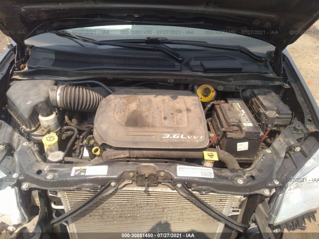 Photo 9 VIN: 2C4RC1BG2FR611077 - CHRYSLER TOWN & COUNTRY 