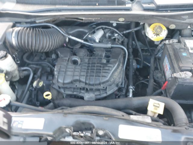 Photo 9 VIN: 2C4RC1BG2FR696356 - CHRYSLER TOWN AND COUNTRY 