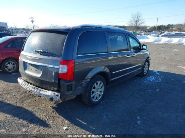 Photo 3 VIN: 2C4RC1BG2GR105217 - CHRYSLER TOWN AND COUNTRY 