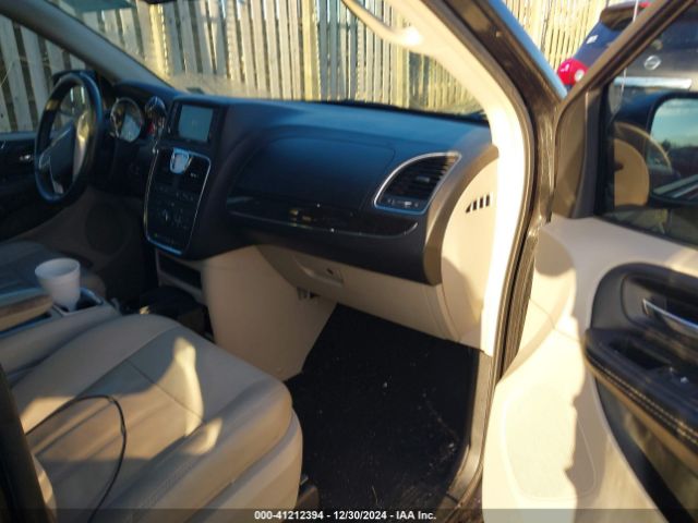 Photo 4 VIN: 2C4RC1BG2GR120767 - CHRYSLER TOWN AND COUNTRY 