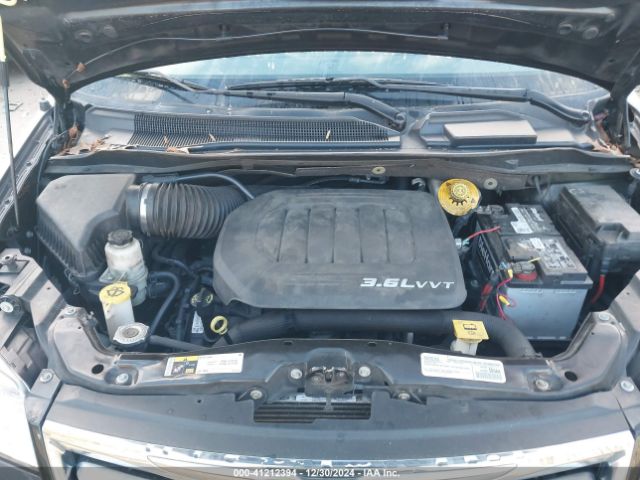 Photo 9 VIN: 2C4RC1BG2GR120767 - CHRYSLER TOWN AND COUNTRY 