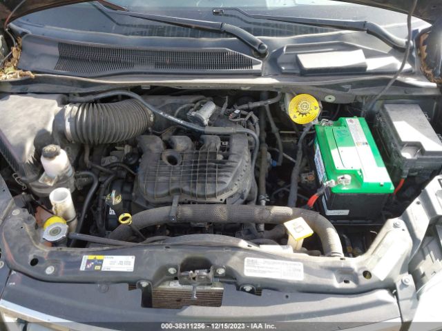 Photo 9 VIN: 2C4RC1BG2GR148262 - CHRYSLER TOWN AND COUNTRY 