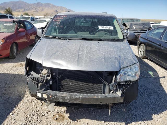 Photo 4 VIN: 2C4RC1BG2GR186803 - CHRYSLER TOWN & COU 