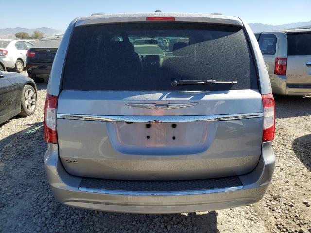 Photo 5 VIN: 2C4RC1BG2GR186803 - CHRYSLER TOWN & COU 