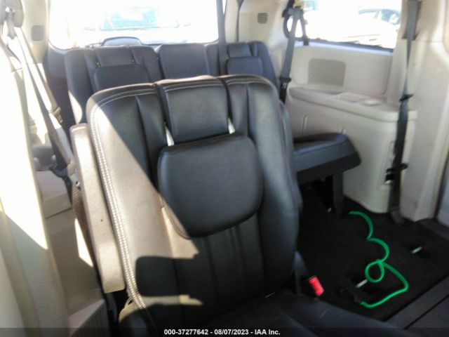 Photo 7 VIN: 2C4RC1BG2GR193606 - CHRYSLER TOWN & COUNTRY 