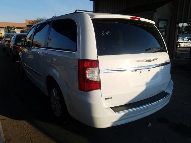 Photo 2 VIN: 2C4RC1BG2GR212672 - CHRYSLER TOWN & COU 