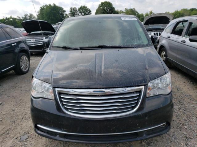 Photo 4 VIN: 2C4RC1BG2GR215586 - CHRYSLER TOWN & COU 