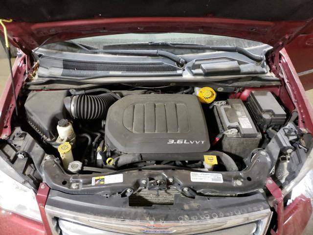 Photo 6 VIN: 2C4RC1BG2GR245879 - CHRYSLER TOWN &AMP COU 