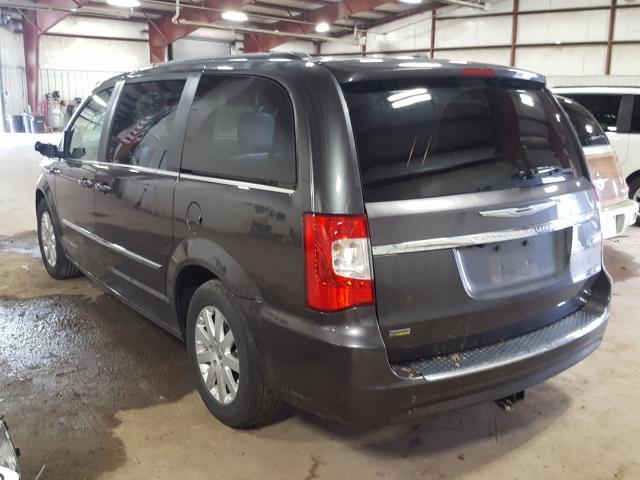 Photo 2 VIN: 2C4RC1BG2GR297335 - CHRYSLER TOWN & COU 