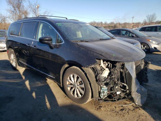 Photo 3 VIN: 2C4RC1BG2HR530230 - CHRYSLER PACIFICA 