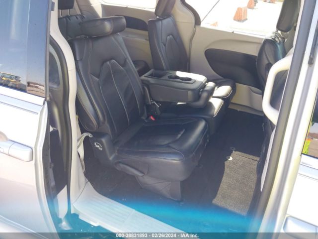 Photo 7 VIN: 2C4RC1BG2HR553264 - CHRYSLER PACIFICA 