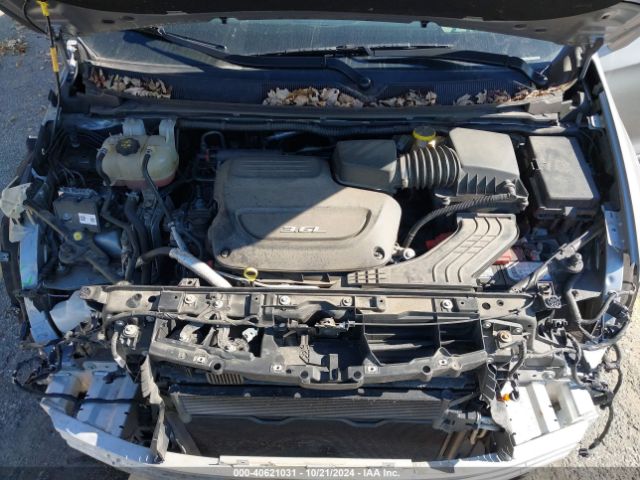 Photo 9 VIN: 2C4RC1BG2HR702384 - CHRYSLER PACIFICA 