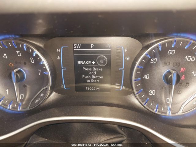 Photo 6 VIN: 2C4RC1BG2HR745414 - CHRYSLER PACIFICA 