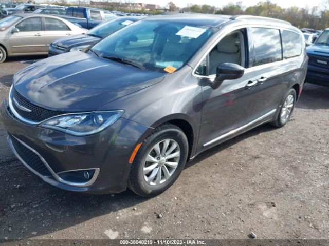 Photo 1 VIN: 2C4RC1BG2HR788165 - CHRYSLER PACIFICA 