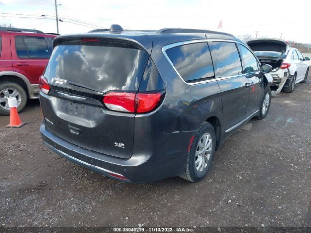 Photo 3 VIN: 2C4RC1BG2HR788165 - CHRYSLER PACIFICA 