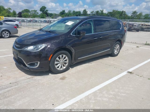 Photo 1 VIN: 2C4RC1BG2HR795083 - CHRYSLER PACIFICA 