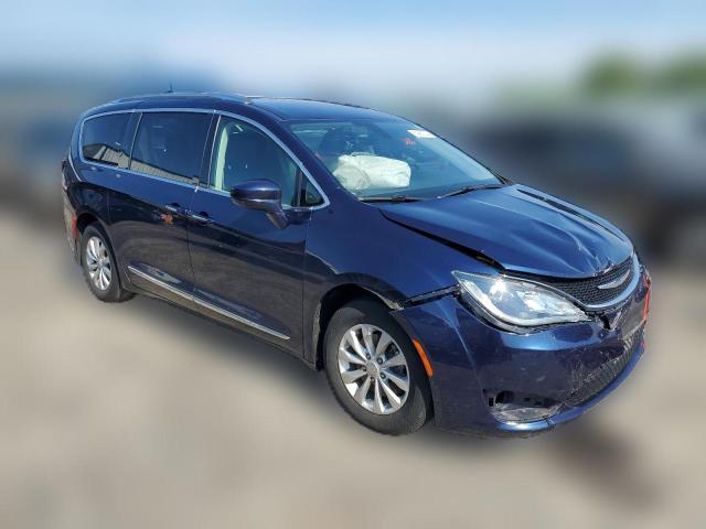 Photo 3 VIN: 2C4RC1BG2JR114801 - CHRYSLER PACIFICA 