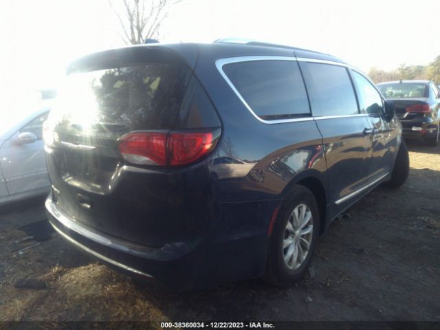 Photo 3 VIN: 2C4RC1BG2JR271566 - CHRYSLER PACIFICA 