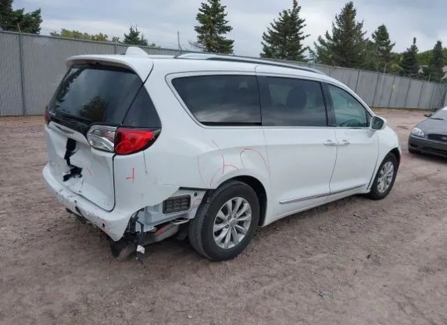 Photo 3 VIN: 2C4RC1BG2KR599684 - CHRYSLER PACIFICA 