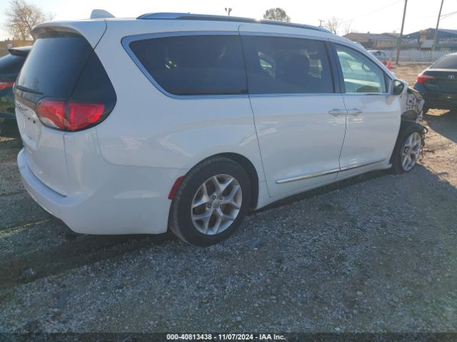 Photo 3 VIN: 2C4RC1BG2LR115742 - CHRYSLER PACIFICA 