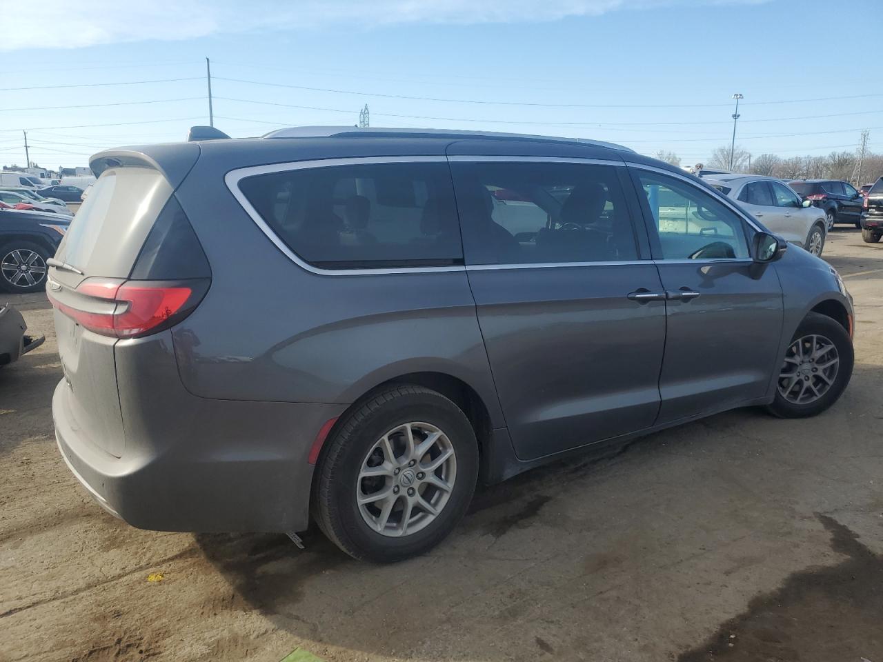 Photo 2 VIN: 2C4RC1BG2MR574531 - CHRYSLER PACIFICA 