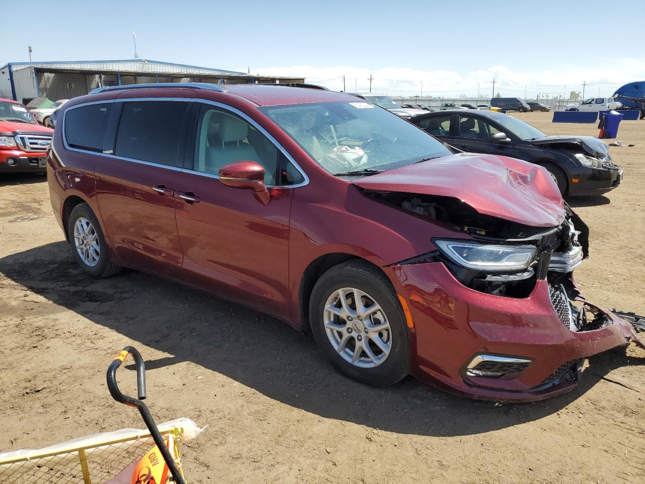 Photo 3 VIN: 2C4RC1BG2MR588638 - CHRYSLER PACIFICA 