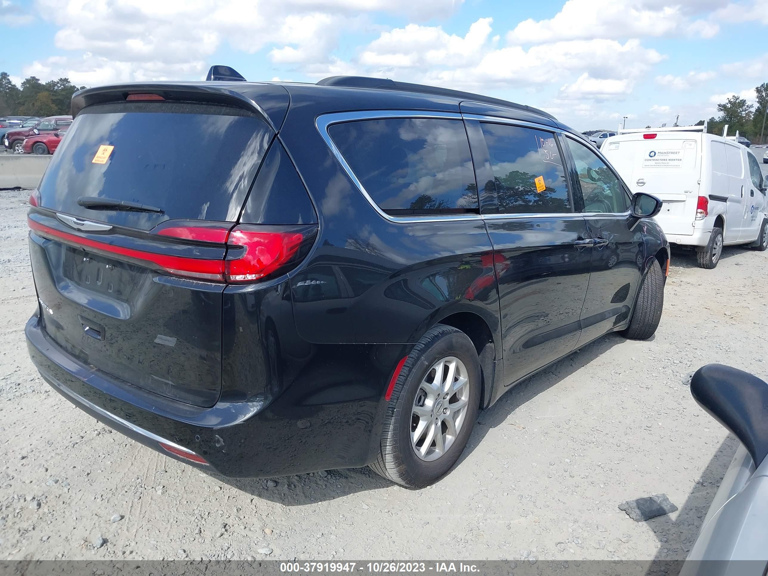 Photo 3 VIN: 2C4RC1BG2NR153622 - CHRYSLER PACIFICA 