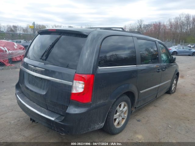 Photo 3 VIN: 2C4RC1BG3CR186576 - CHRYSLER TOWN & COUNTRY 