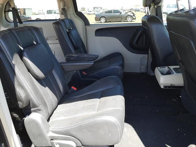 Photo 5 VIN: 2C4RC1BG3CR226896 - CHRYSLER TOWN &AMP COU 