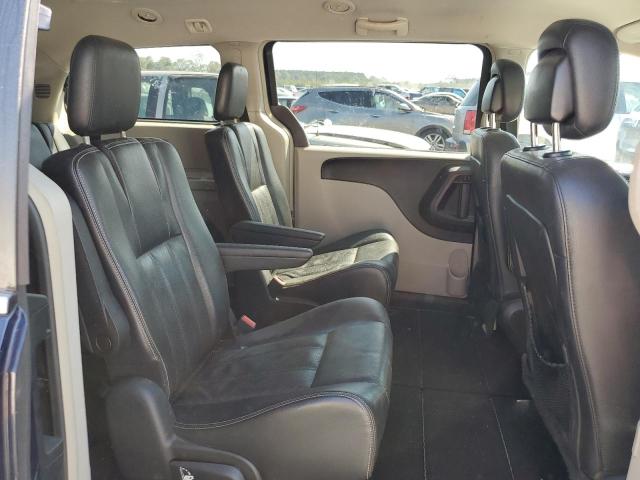 Photo 10 VIN: 2C4RC1BG3CR340560 - CHRYSLER TOWN & COU 